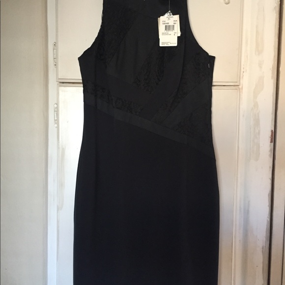 Halter Neck Dress - Picture 5 of 7